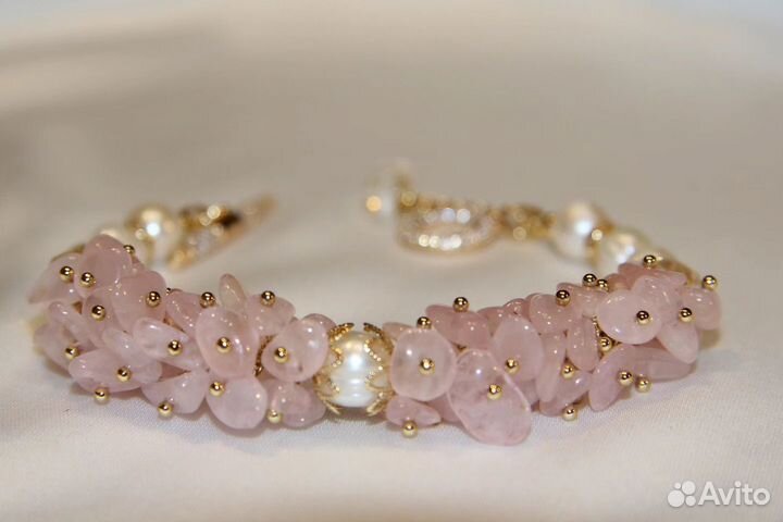 Браслет из натуральных камней и жемчуга