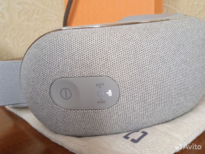 Массажер для глаз bork d608