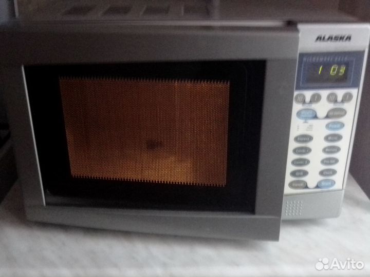 Микроволновая печь на запчасти