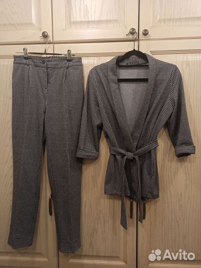 Брючный костюм женский 48
