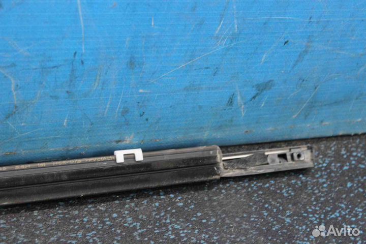 Молдинг стекла внешний Hyundai Solaris (Хендай Сол