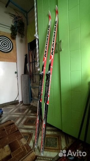 Беговые лыжи