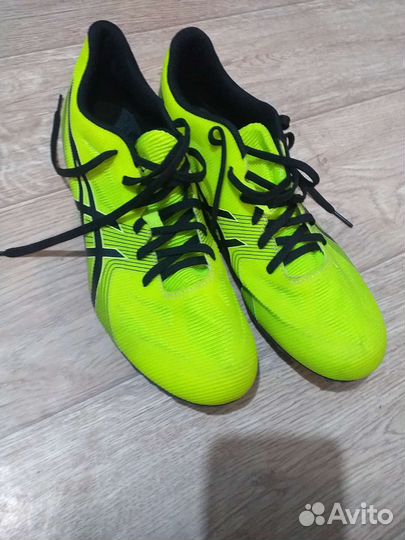 Шиповки для бега asics