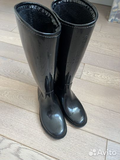 Женские резиновые сапоги
