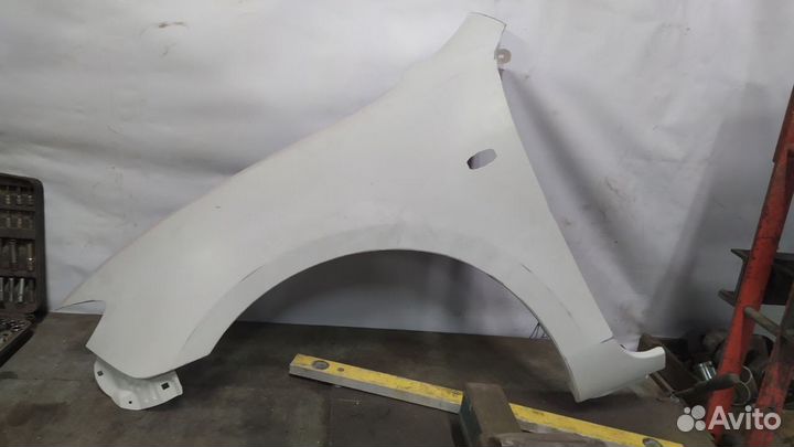 Крыло mazda 3 2006-2009г