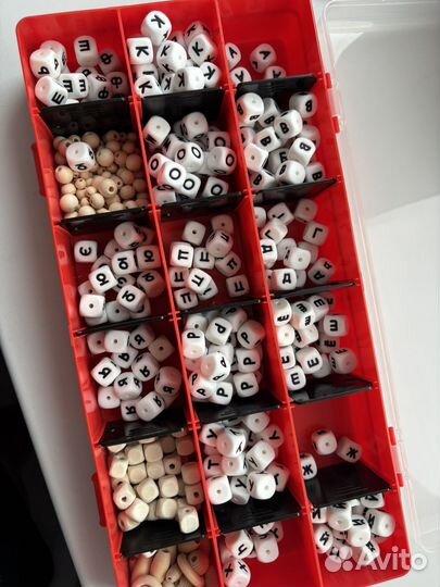 Силиконовые буквы бусины