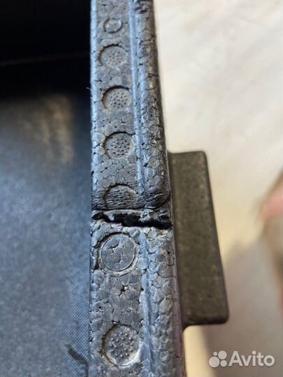 Ящик под инстумент правый Ford Focus