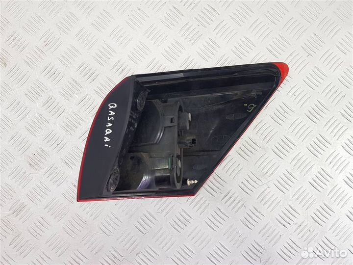 89070311 Фонарь задний левый Nissan Qashqai