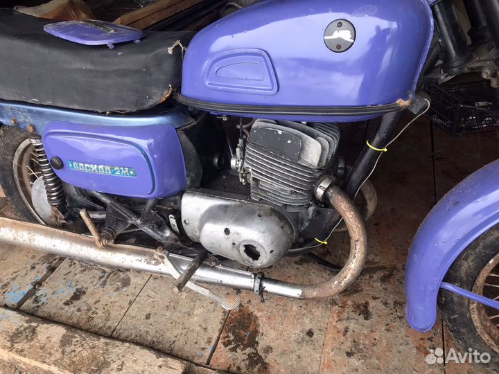 Мотоцикл восход 2м на запчасти
