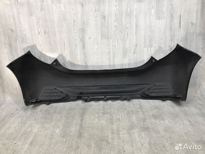 Бампер зад. toyota aqua