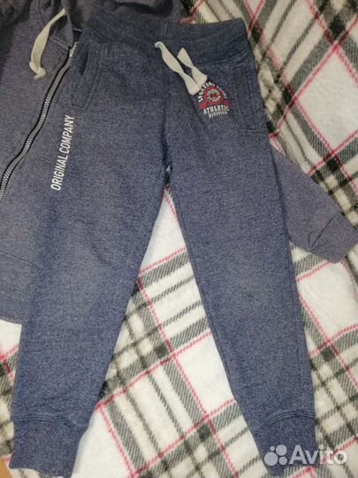 Спортивный костюм. Читайте описание