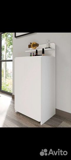 Столик для маникюра