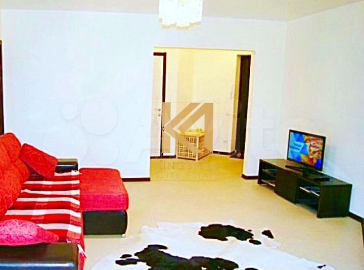 2-к. квартира, 65 м², 11/12 эт.