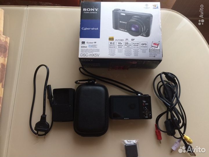 Современный японский фотоаппарат Sony DSC HX5V