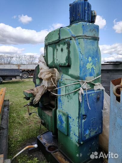 6Н11 Станок вертикальный консольно-фрезерный