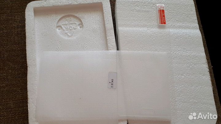 Защитное стекло