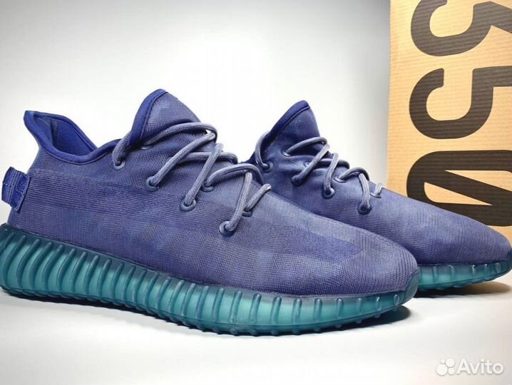 Кроссовки adidas yeezy boost синие