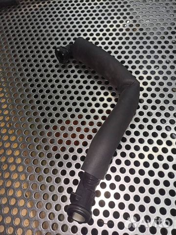 Трубка вентиляции картерных газов BMW 5 G30/G31