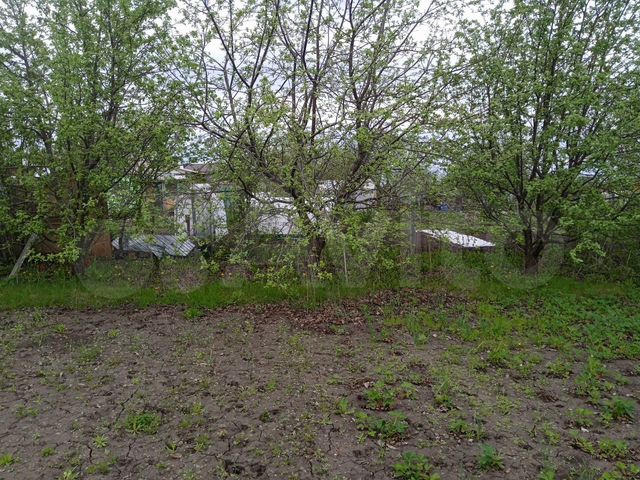 Дача 10 м² на участке 6 сот.