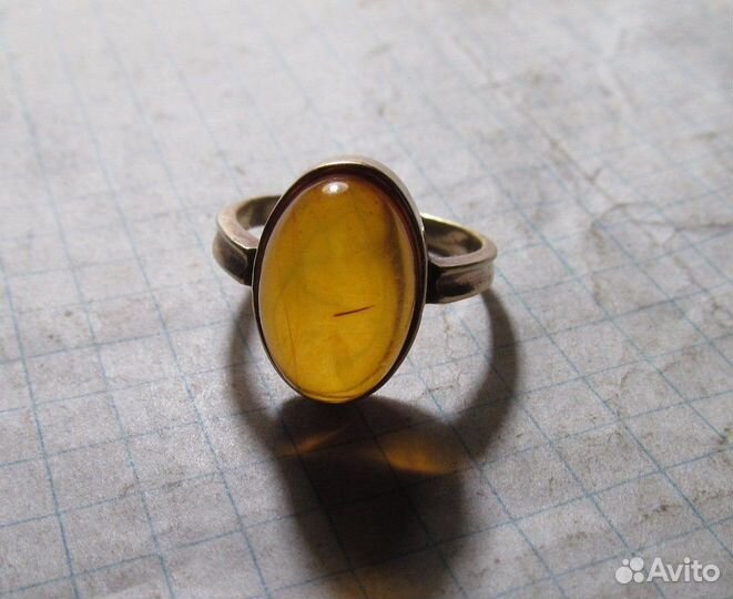 Кольцо серебро 925 янтарь позолота размер 17,5 мм