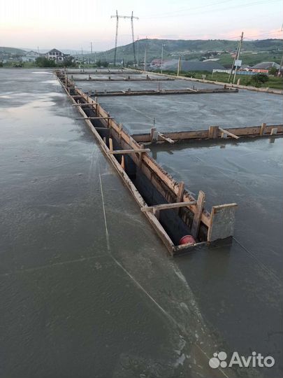 Делаем стяжка водвор комнаты отмостка качественно