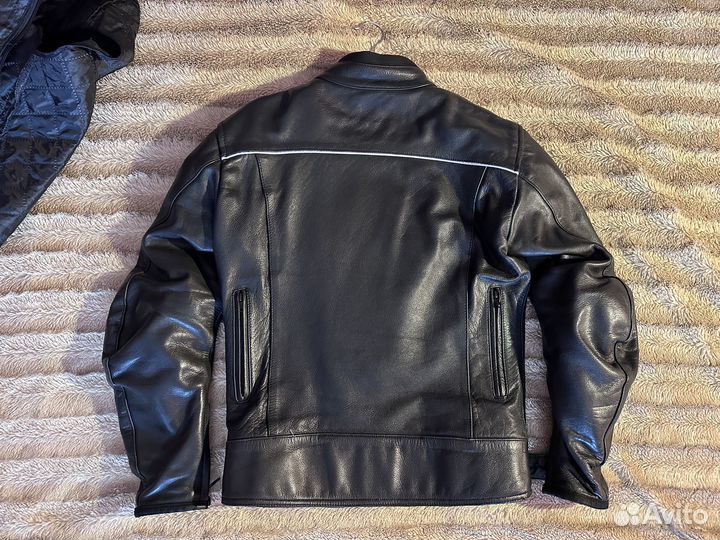 Мото куртка кожаная женская