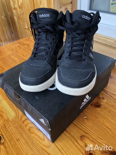 Кроссовки adidas Hoops 2.0 MID