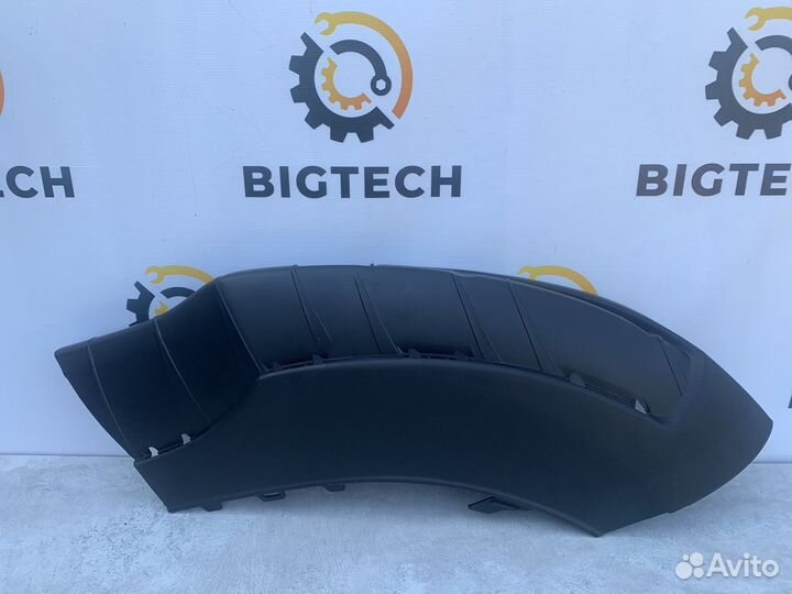 Накладка переднего бампера A2928854722