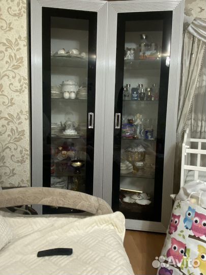 Стенка в гостиную новая