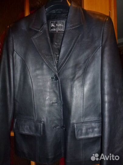 Кожаная куртка,р.48-50