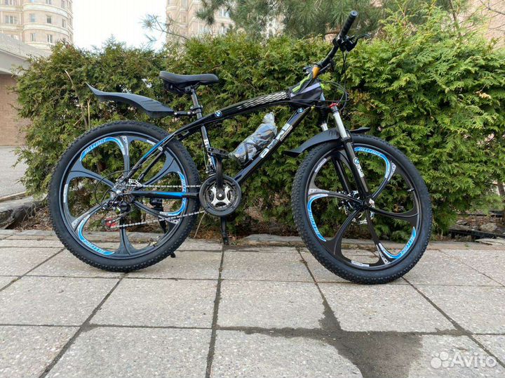 Продам новые велосипеды BMW,Крузер.26е