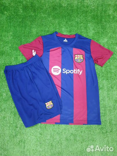 Футбольная форма Барселона 2023 2024