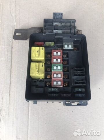 Блок предохранителей Rover 400