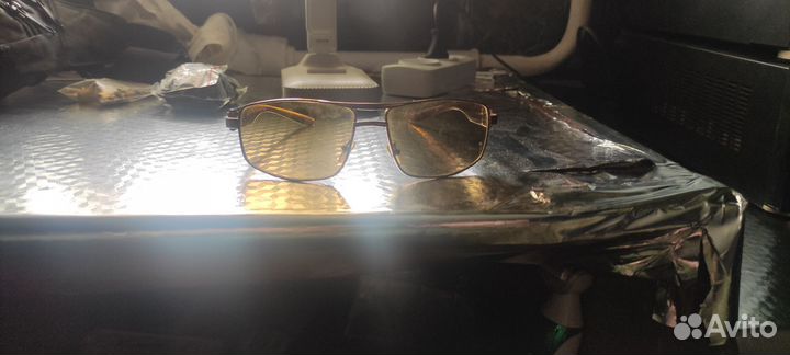 Солнцезащитные очки