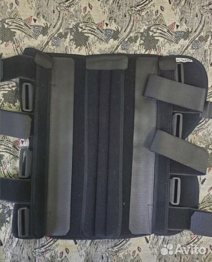 Тутор на коленный сустав размер S