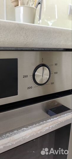 Встраиваемый духовой электрический шкаф