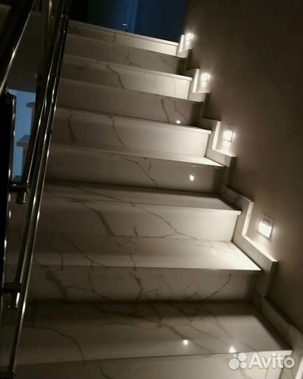 Акриловая лестница