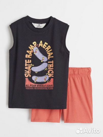 Костюм на мальчика 122