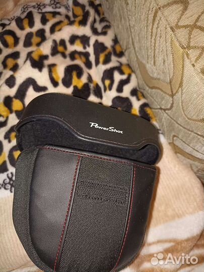 Компактный фотоаппарат canon