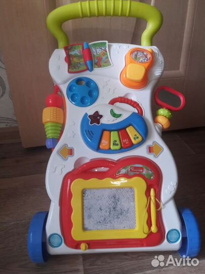 Машинка-каталка, толокар