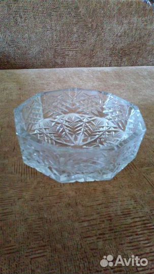 Хрустальная ваза