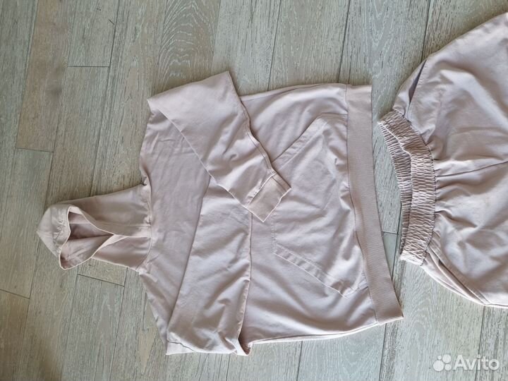 Спортивный костюм женский