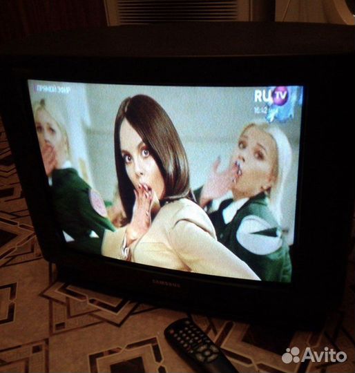 Телевизор Samsung