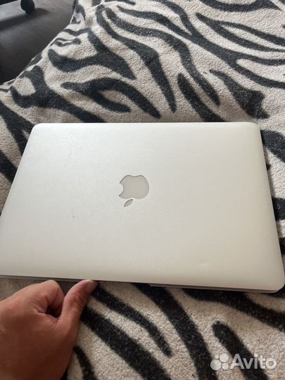 Apple MacBook Pro 13