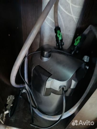 Аквариум +внешний фильтр