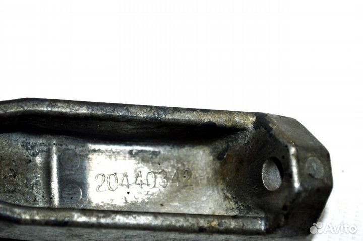 Кронштейн с мотора renault trucks Premium 2 (01.05