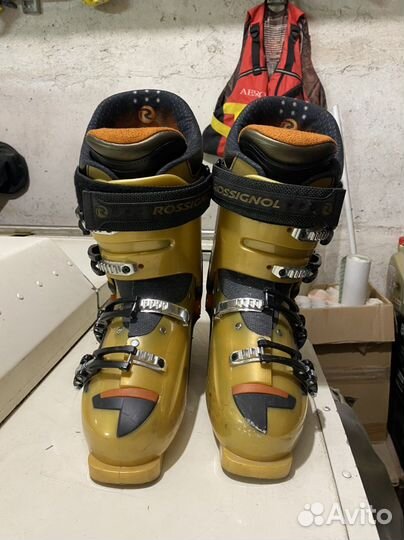 Горнолыжные ботинки