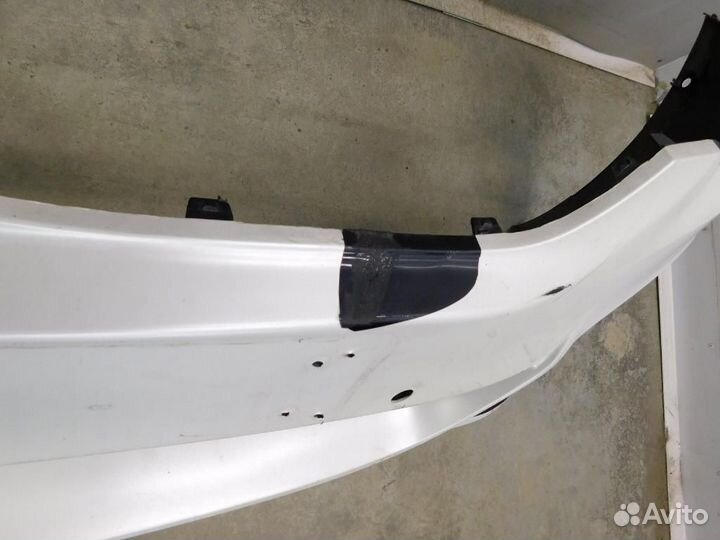 Бампер передний BMW 5-Series/M5