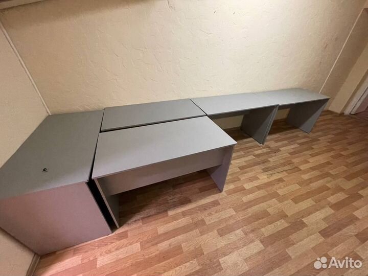 Письменный стол