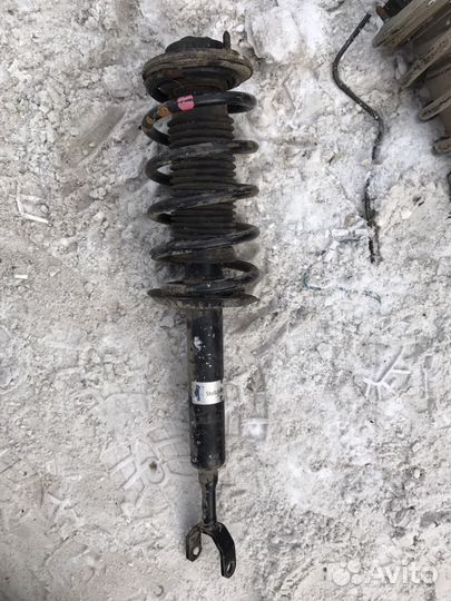 Ауди а4, а6, фольксваген пассат б5 передние стойки